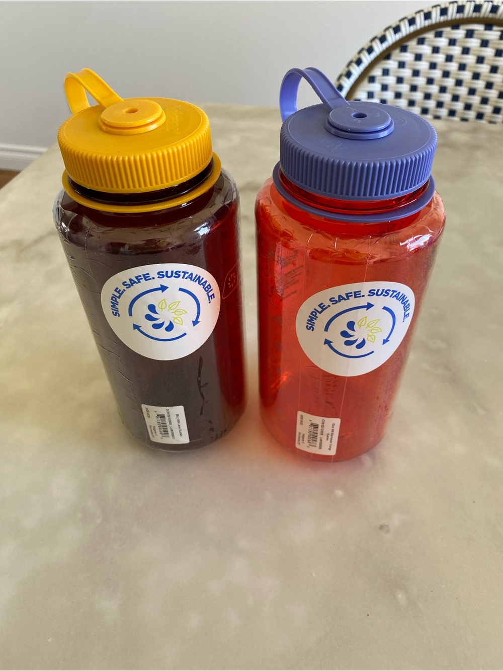 New! Set of 2 Nalgene water bottles 32 oz wide mouth